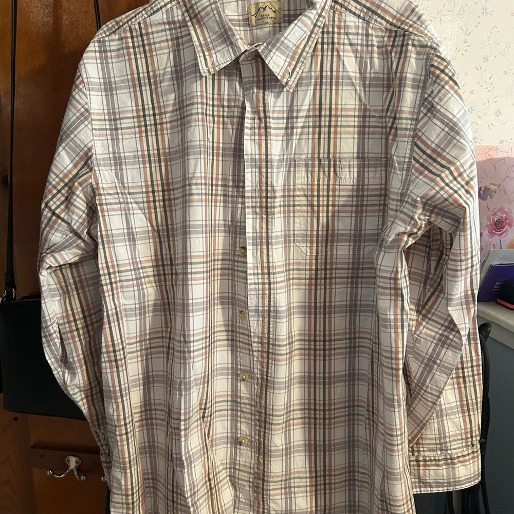 Men's Plaid Button-Down Shirt in Beige and Brown